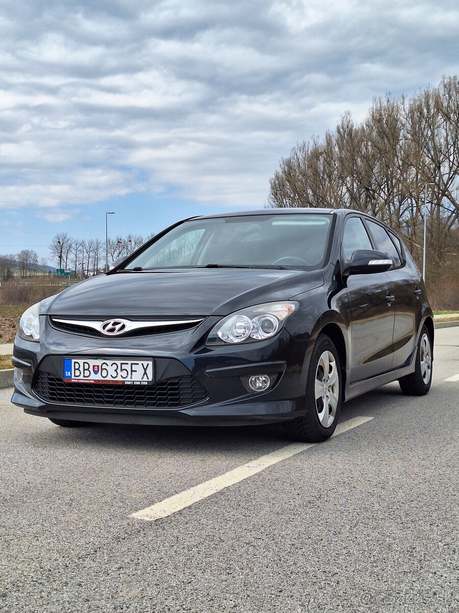 Hyundai i30 2011, Facelift