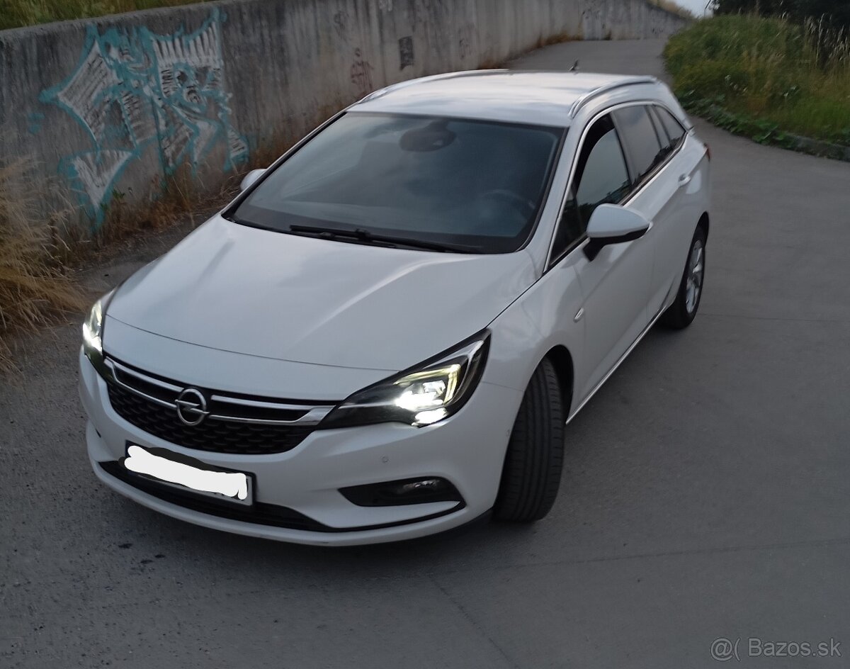 Opel Astra K Sport Tourer +