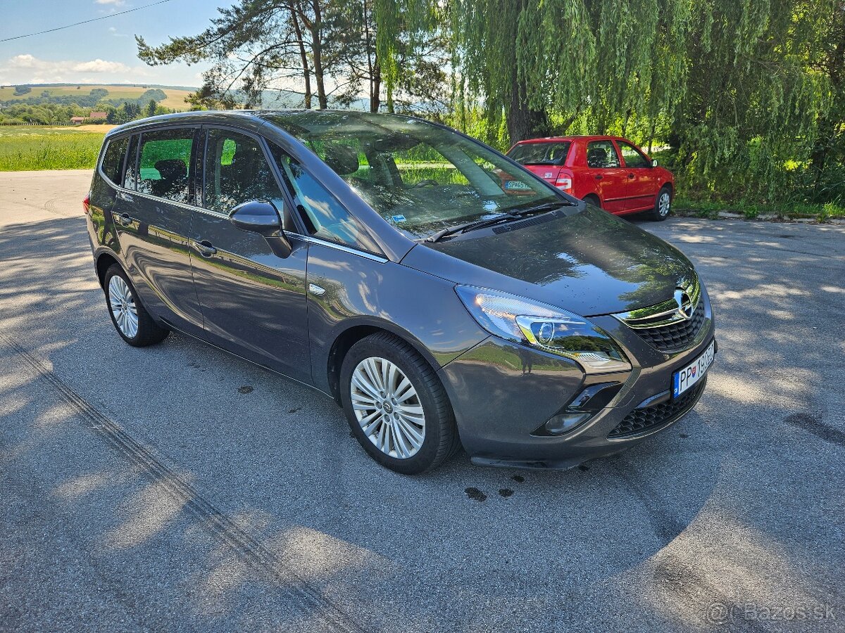 Opel Zafira 1.6 CDTI M6 7 miestna Panorama