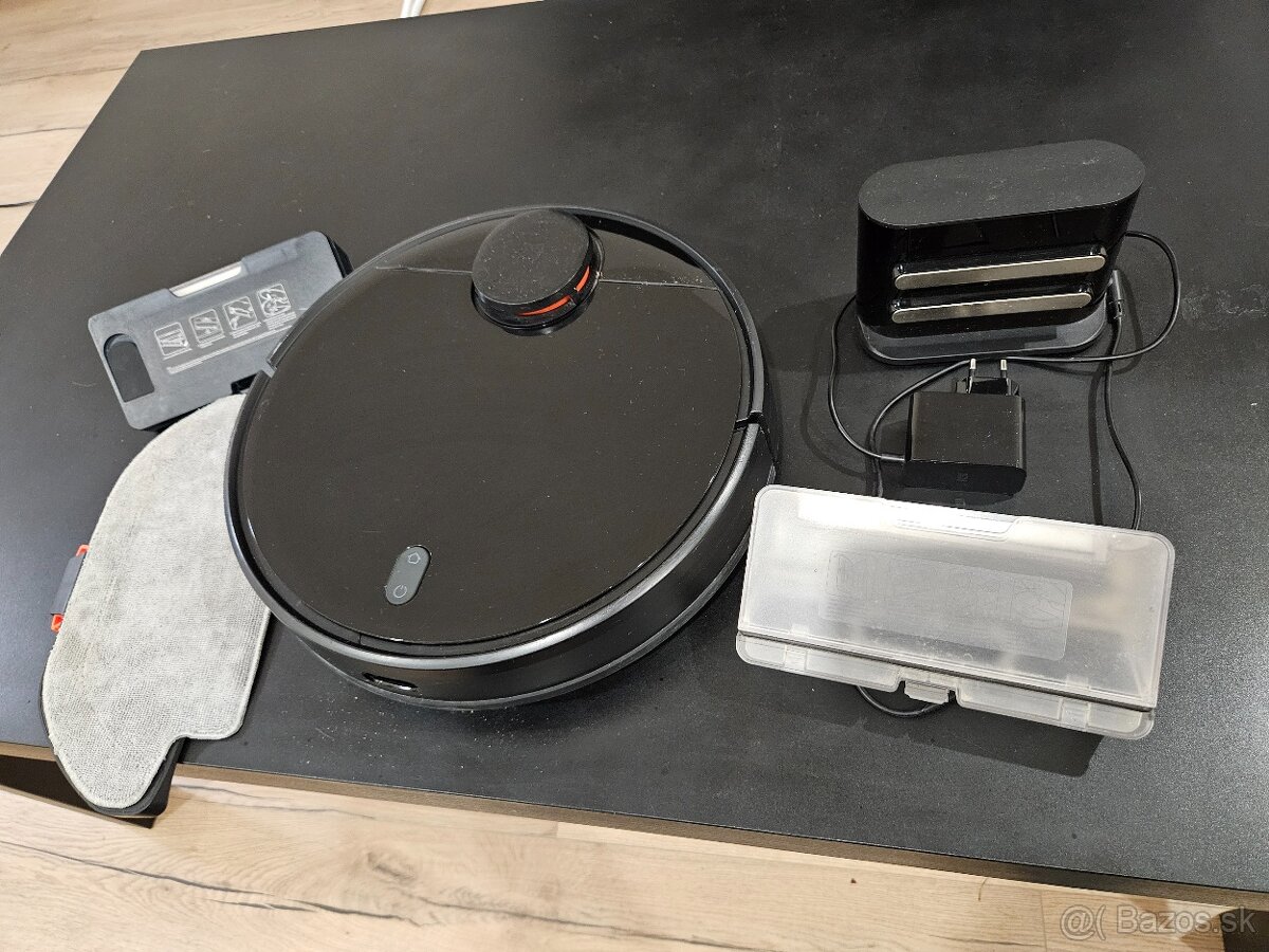 Robotický vysavac Xiaomi Mi Robot Vacuum-Mop P