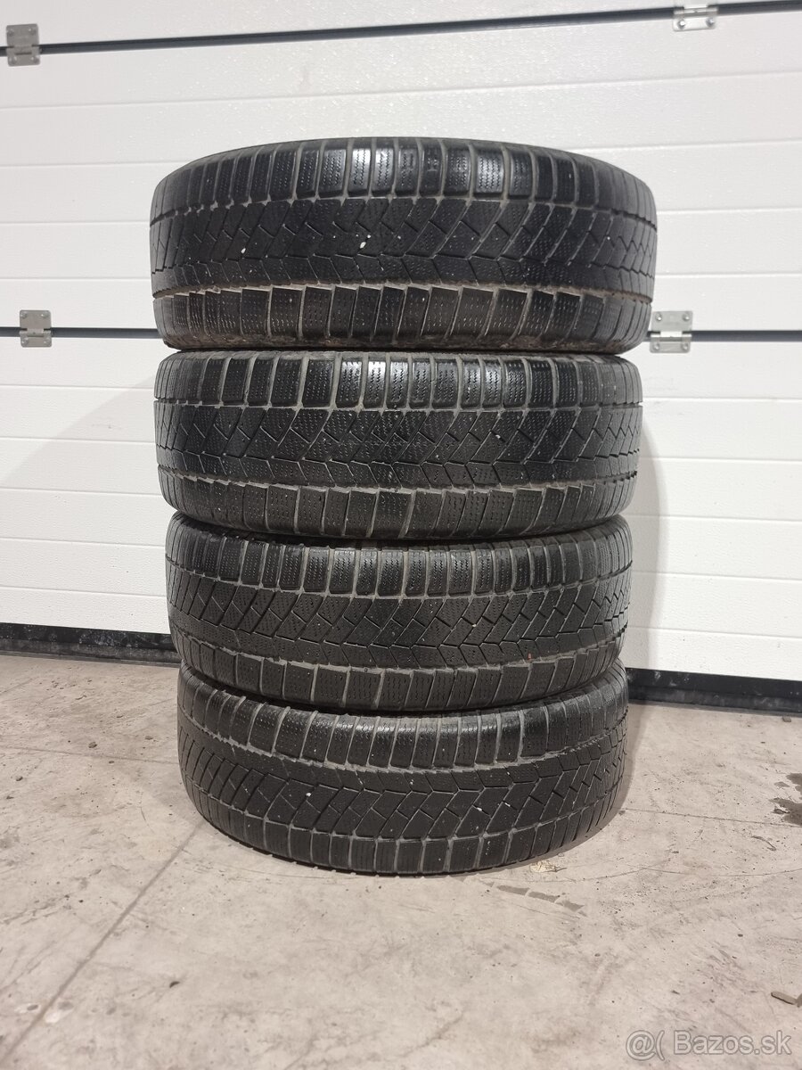 Zimné Pneu Bridgestone 205/60 R16