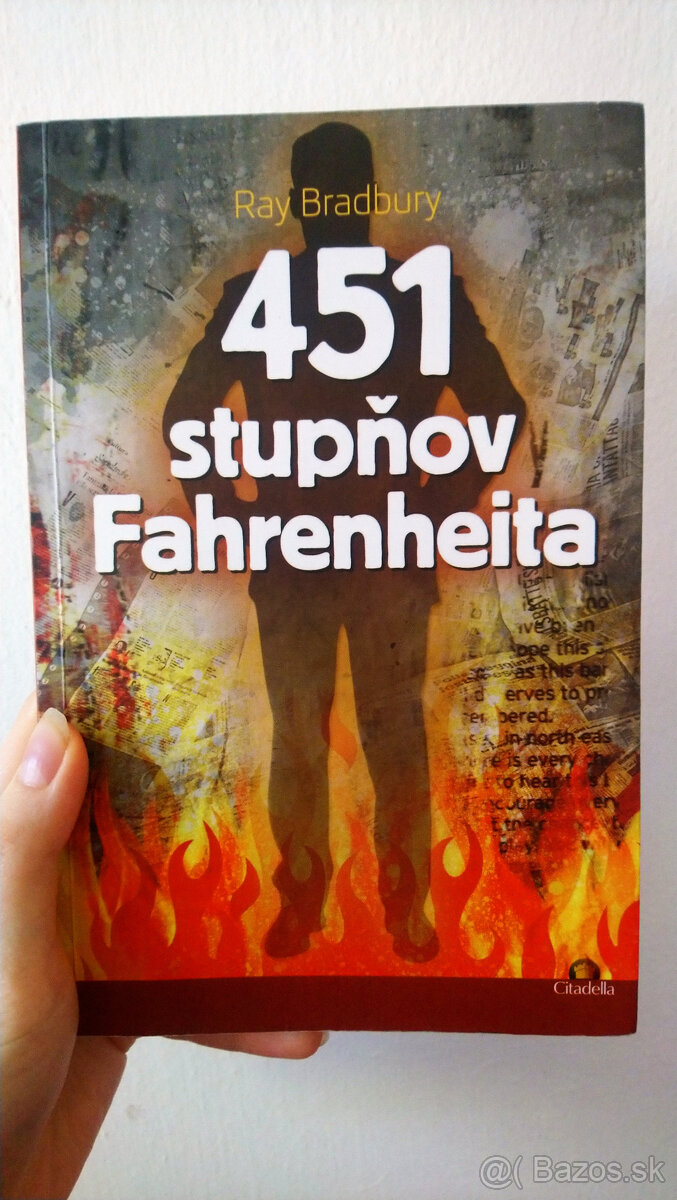 451 stupňov fahrenheita Ray Bradbury