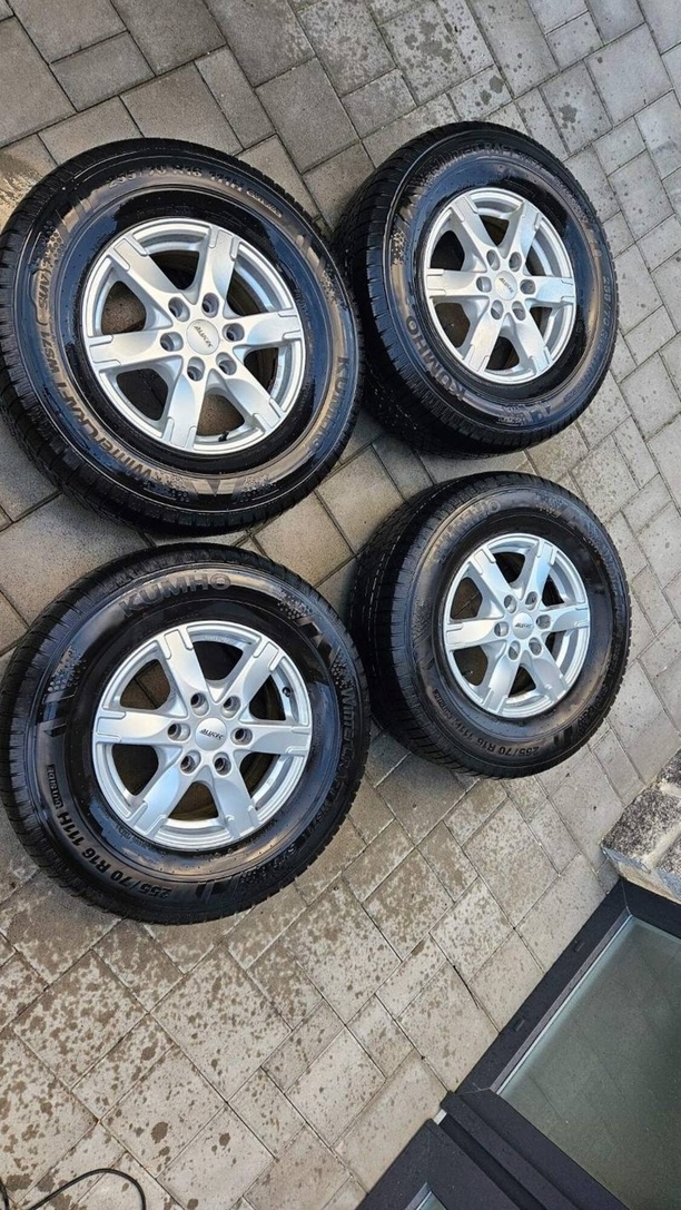 60. sada alu kol Ford Ranger 6x139 ET 55 255/70/16