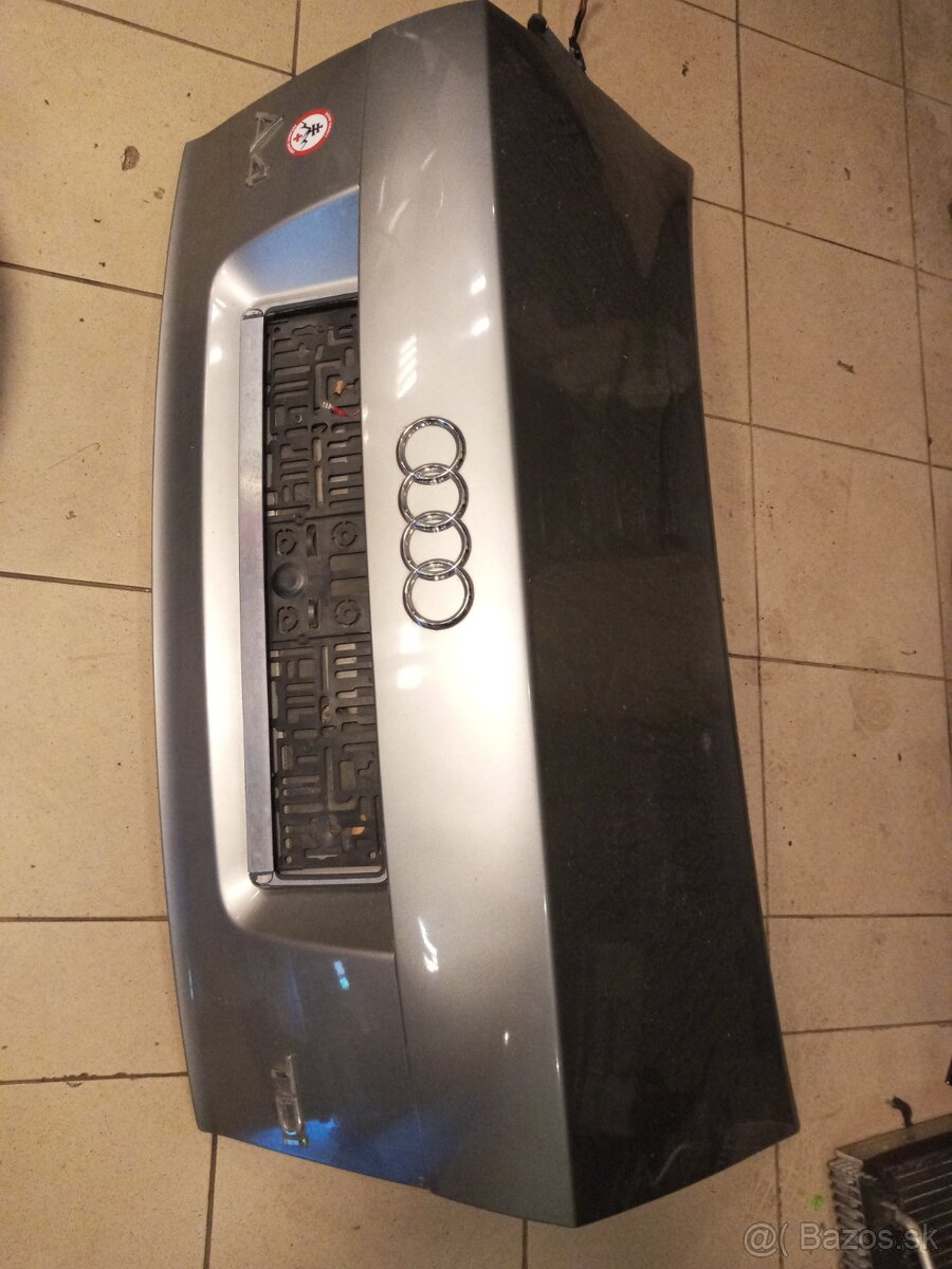 Zadná kapota Audi A4 B6