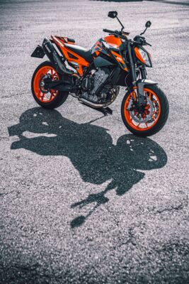 KTM 890 Duke GP / MY2023