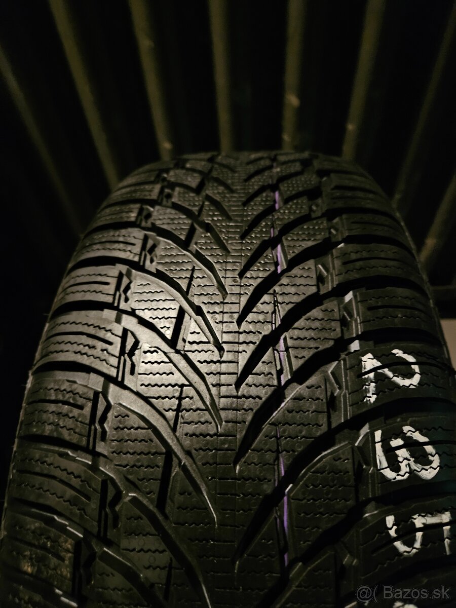 235/55 R18 104H Nokian Tyres WR SUV 4