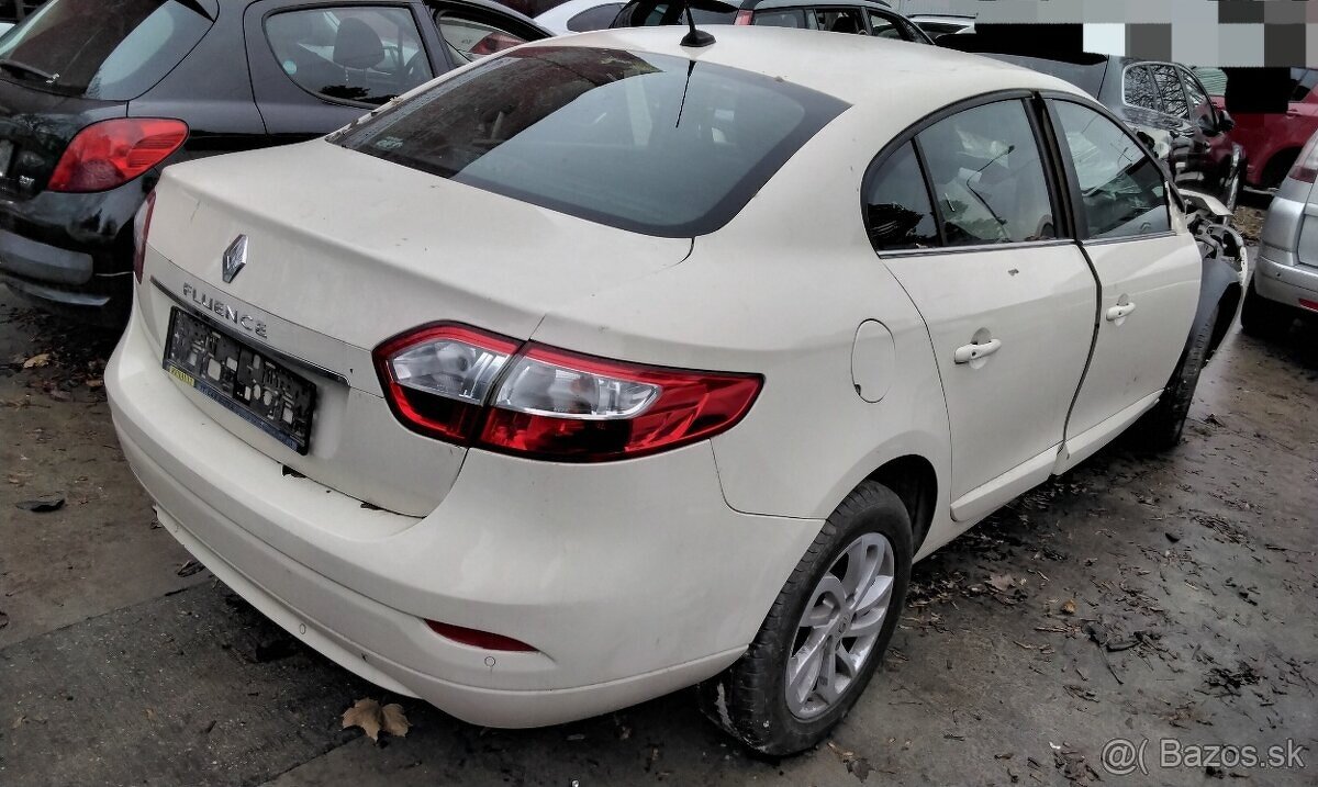 RENAULT FLUENCE 1.6 2015 predám KAPOTA ZADNA,  DVERE,  motor