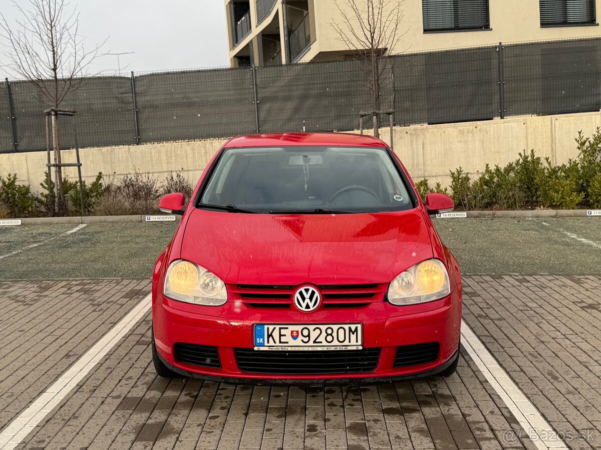 VW golf 5 2008 1.4 59kw benzín