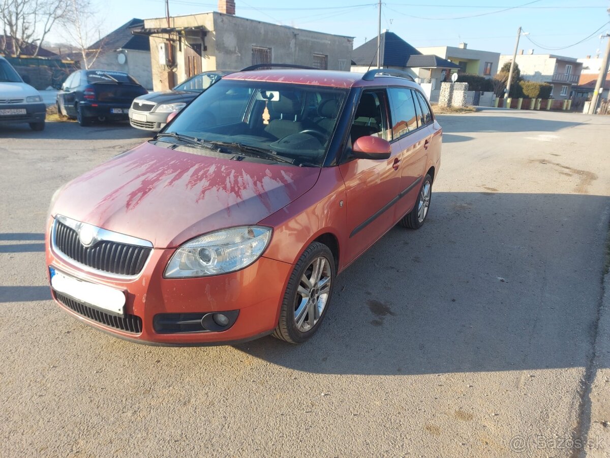 Škoda Fabia combi 2  1.4 16v 63 kw rv.08