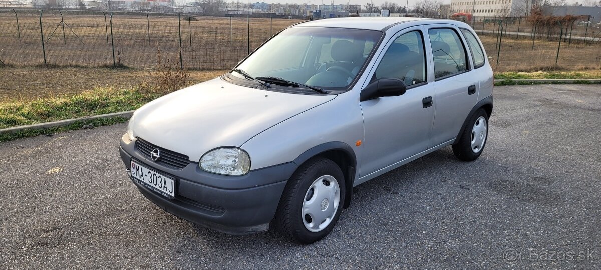 Predam Opel Corsa 1.0i r.v. 1999