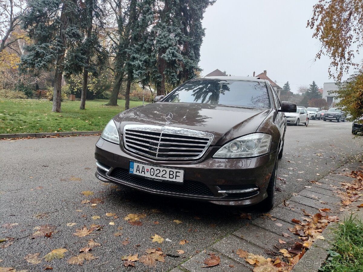 Mercedes S500 V8 BI-TURBO AT/7 AMG 4MATIC 320KW