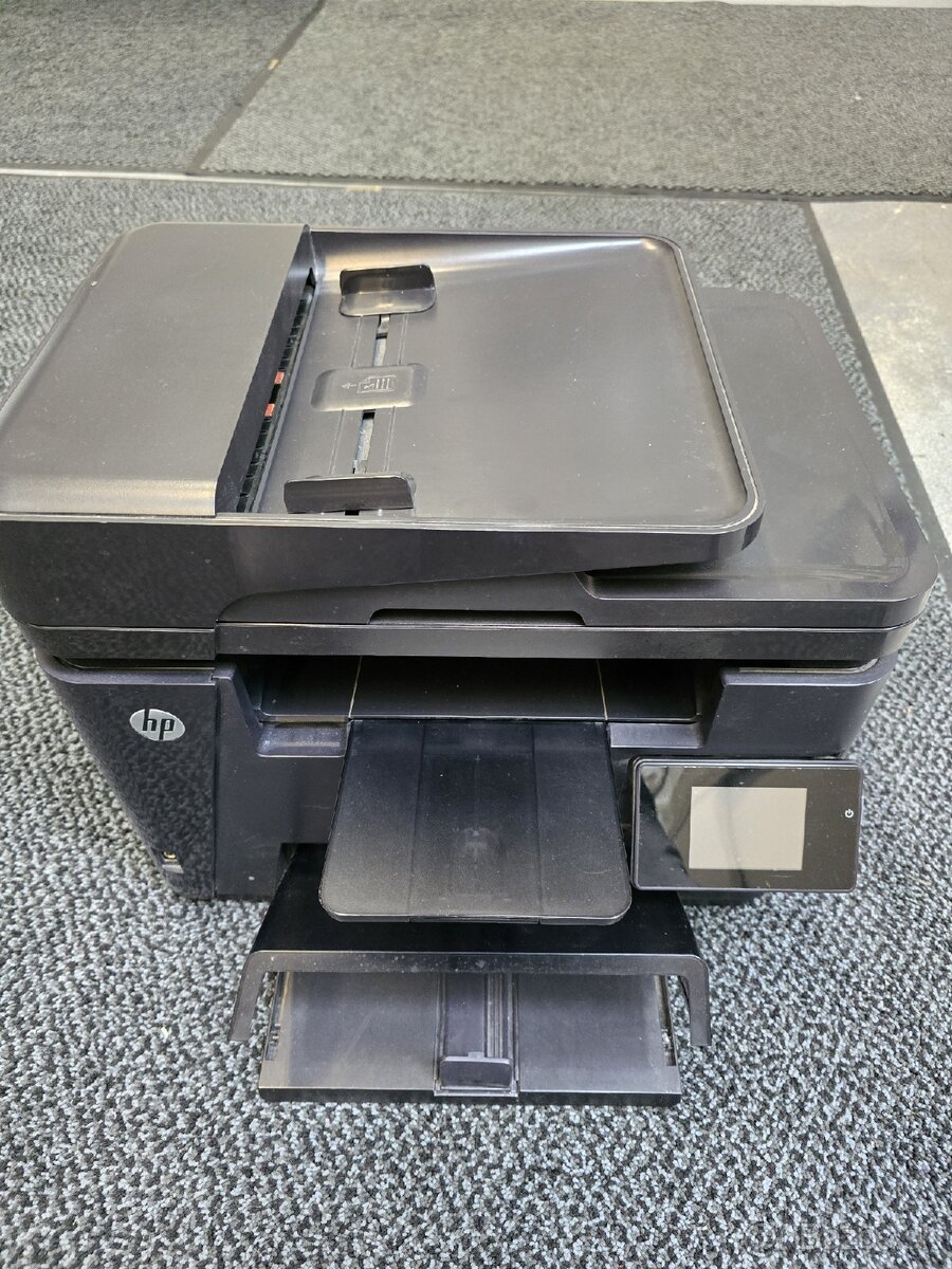 Tlačiareň HP LaserJet Pro MFP M225dw