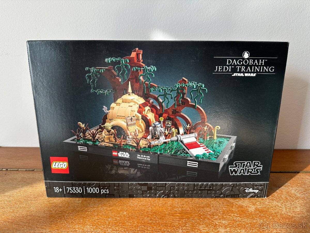 LEGO® Star Wars™ 75330 Jediský tréning na planéte Dagobah