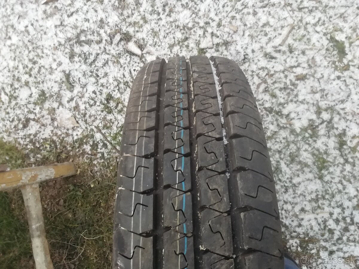 Pneumatika 205 /75 R 16 C