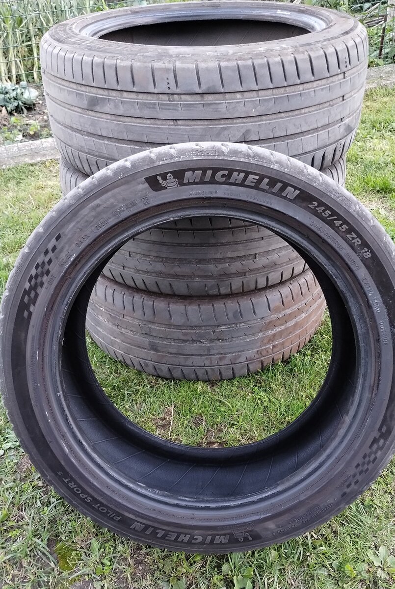 Letné pneumatiky Michelin PILOT SPORT 5 245/45 ZR18 100Y XL