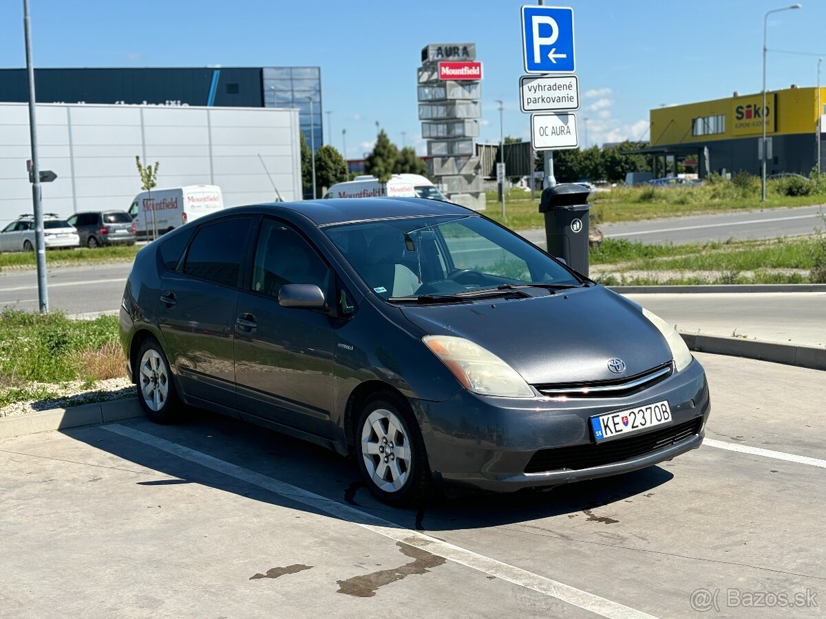 Toyota Prius Hybrid