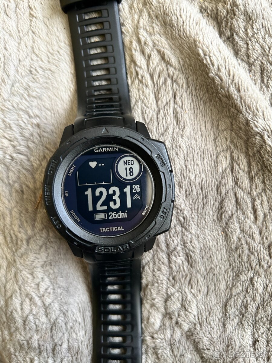 Predám hodinky Garmin instinct solar tactical