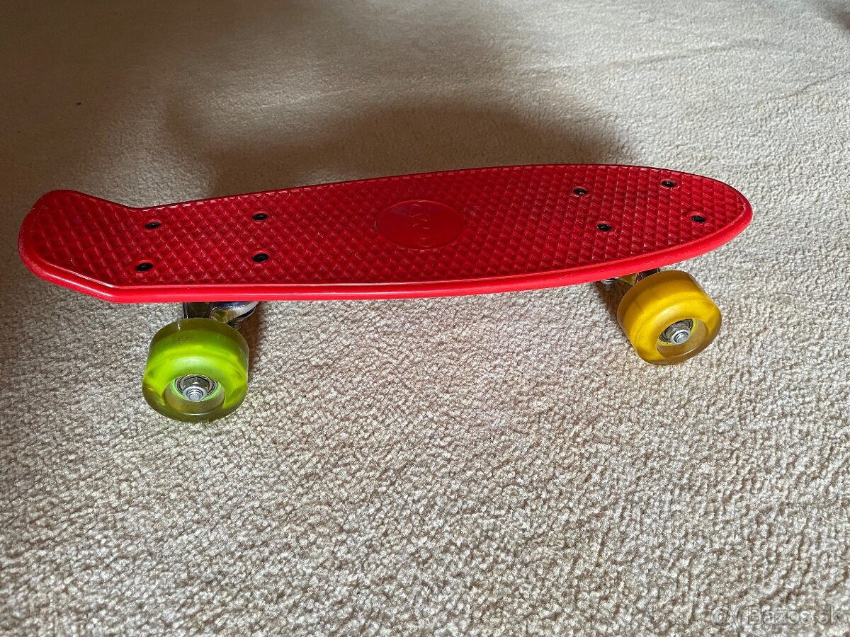 Predam Penny Boardy...