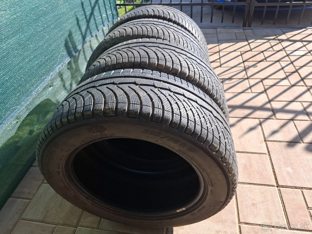 235/55 R17 zimné