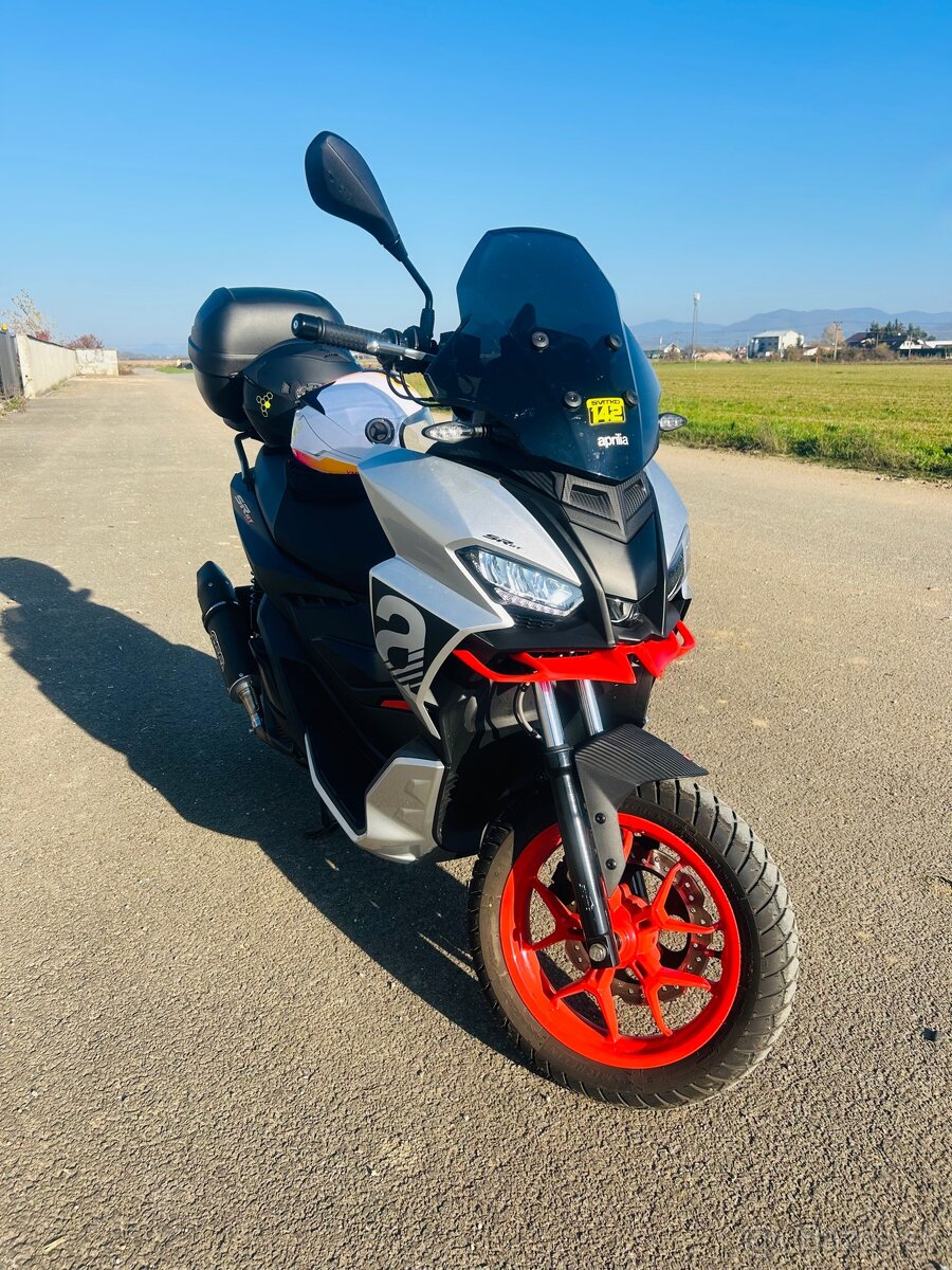 Aprilia SR GT 125 šport