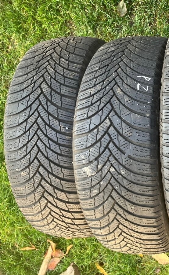 205/60 R16 Firestone