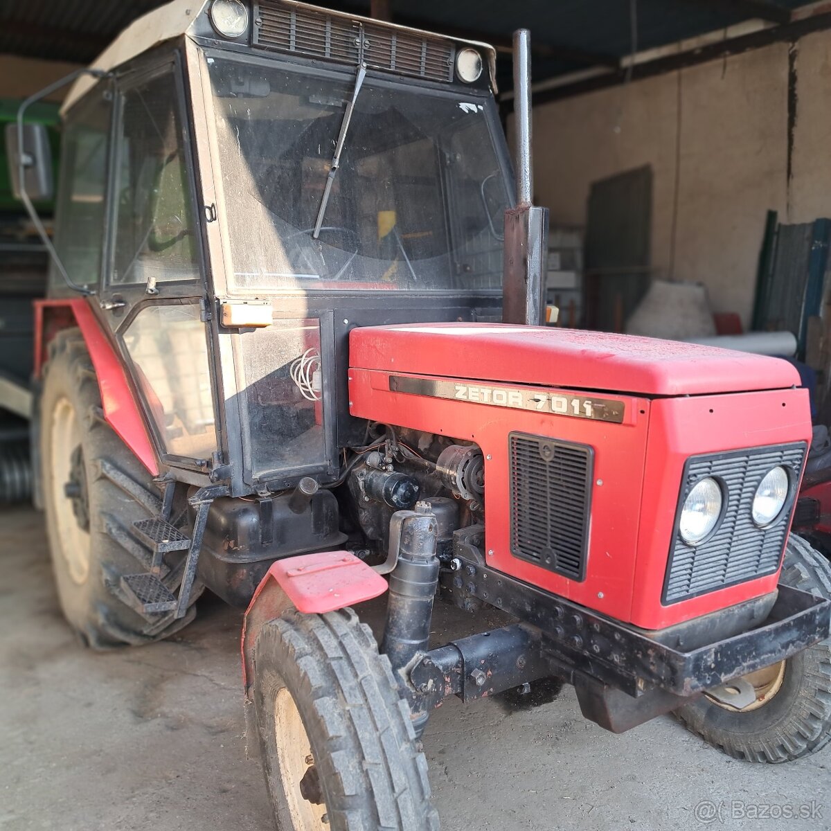 Predám traktor Zetor 7011