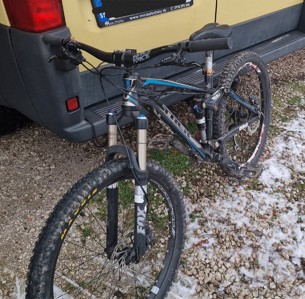 Celoodpružený bicykel trek fuel ex 8