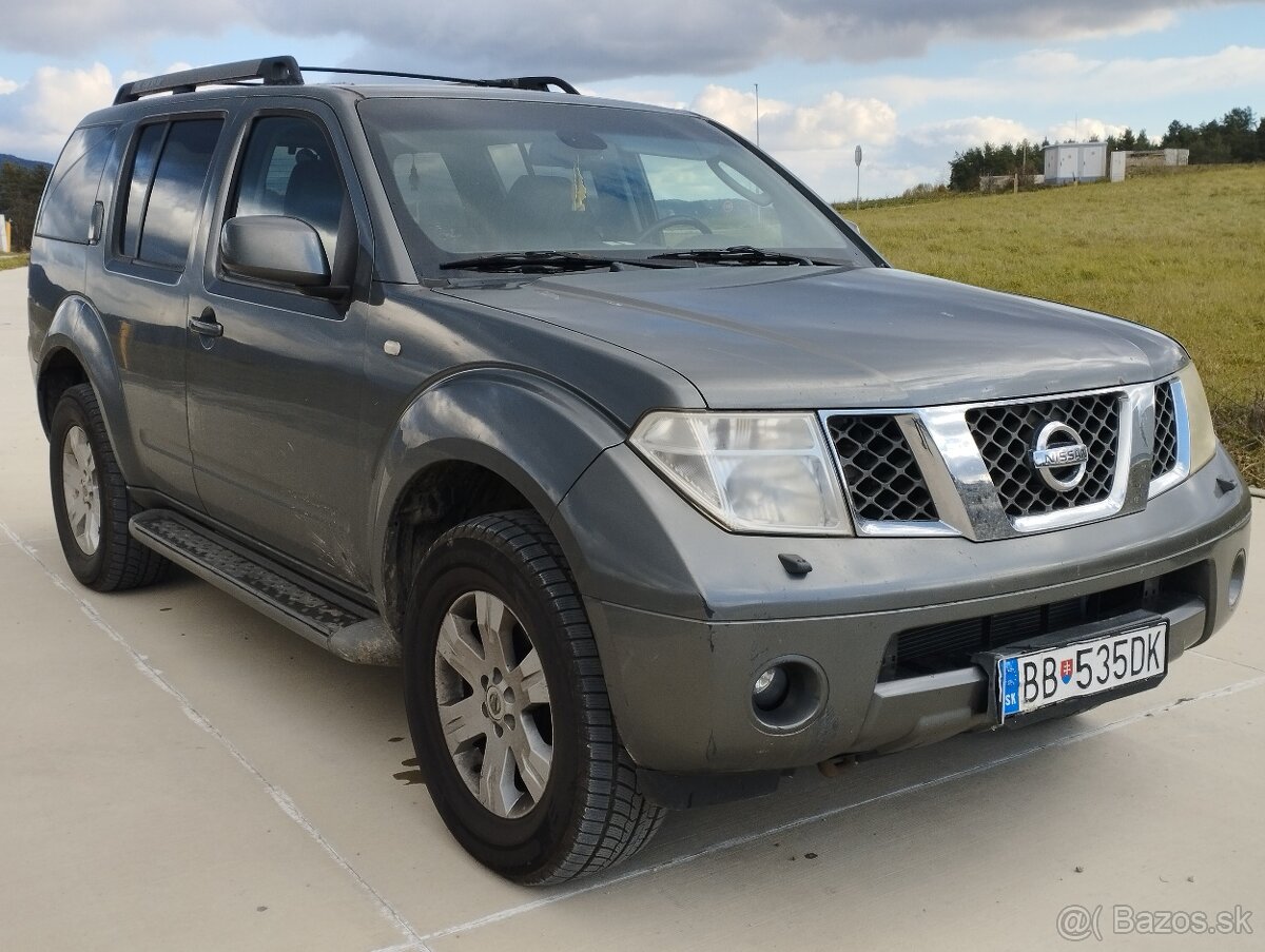 Nissan Pathfinder 2,5 DCi XE WEBASTO