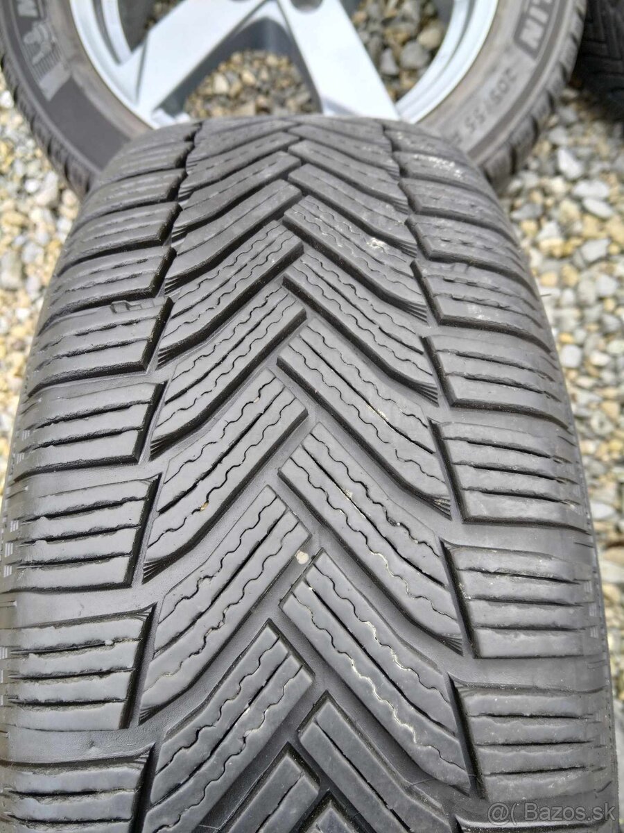 205/55 R16 91 H MICHELIN zimné.