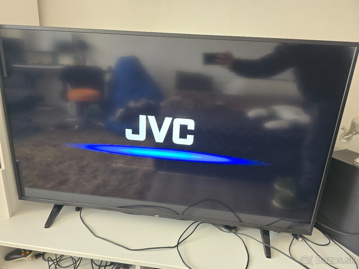 139cm smart TV JVC 300e