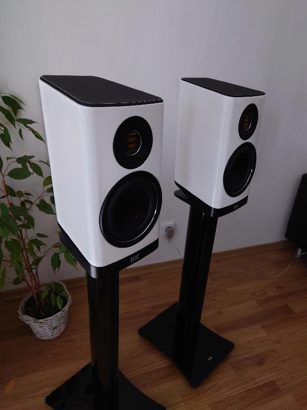 Elac Vela BS 403