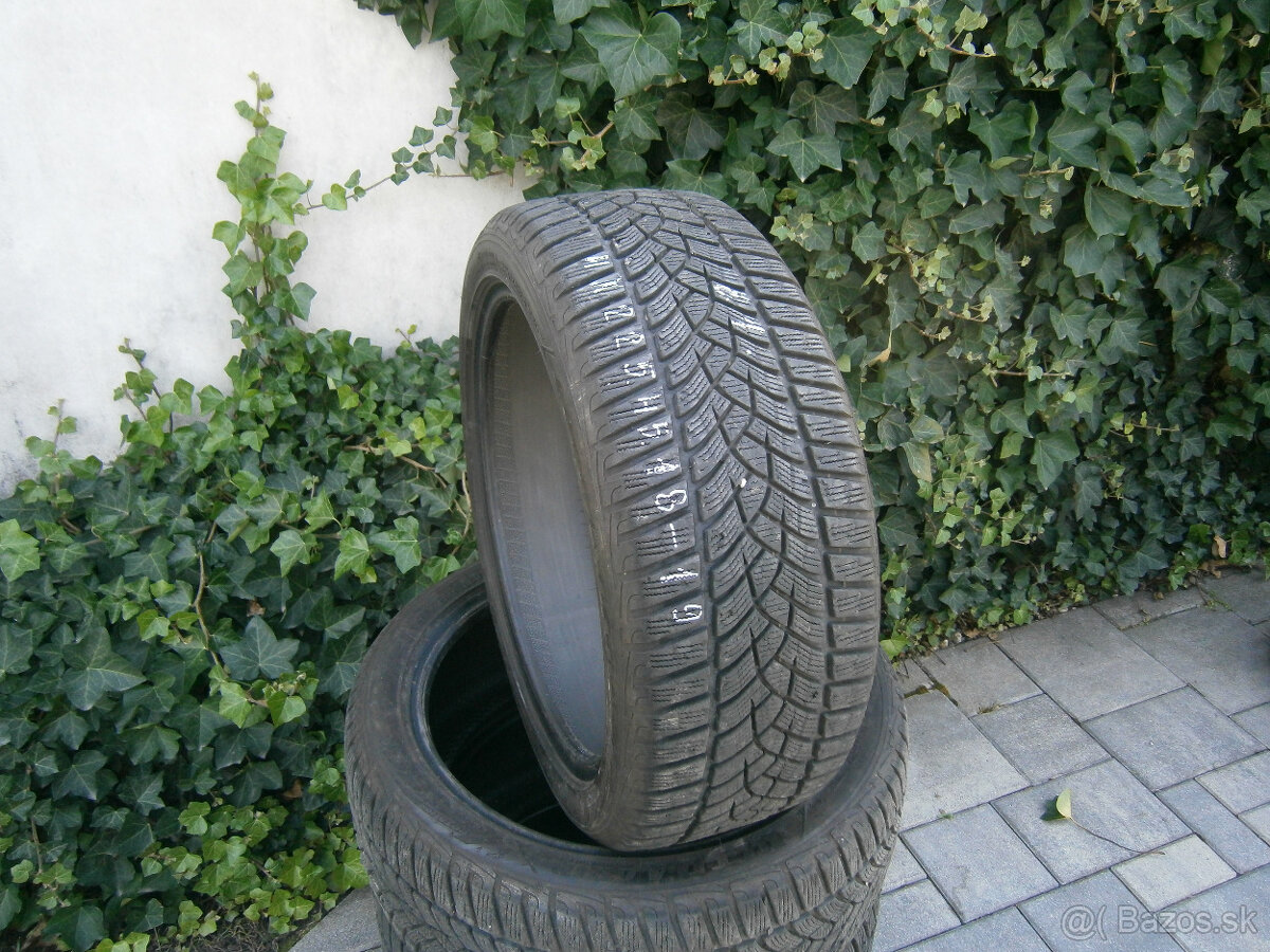 Predám 4x zimné pneu Goodyear 225/45 R18 95VXL