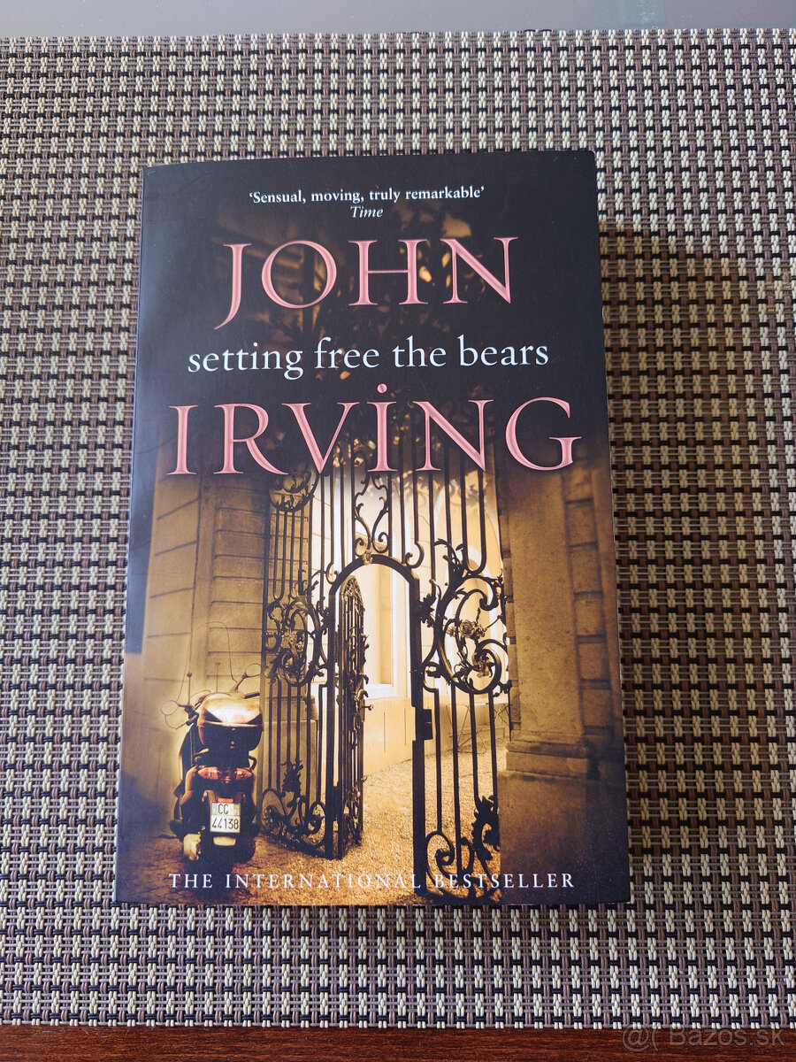 John Irving - Setting Free the Bears