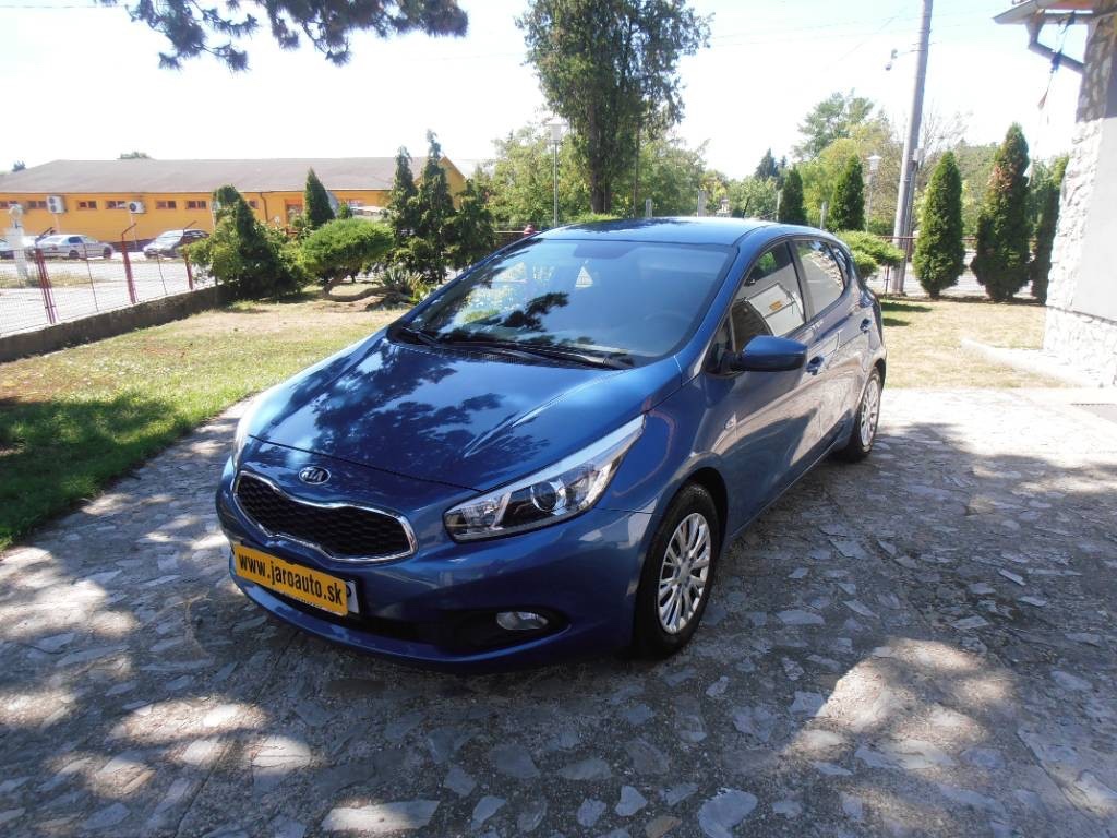 Kia Cee´d 1.4 CVVT Team Slovakia Edition