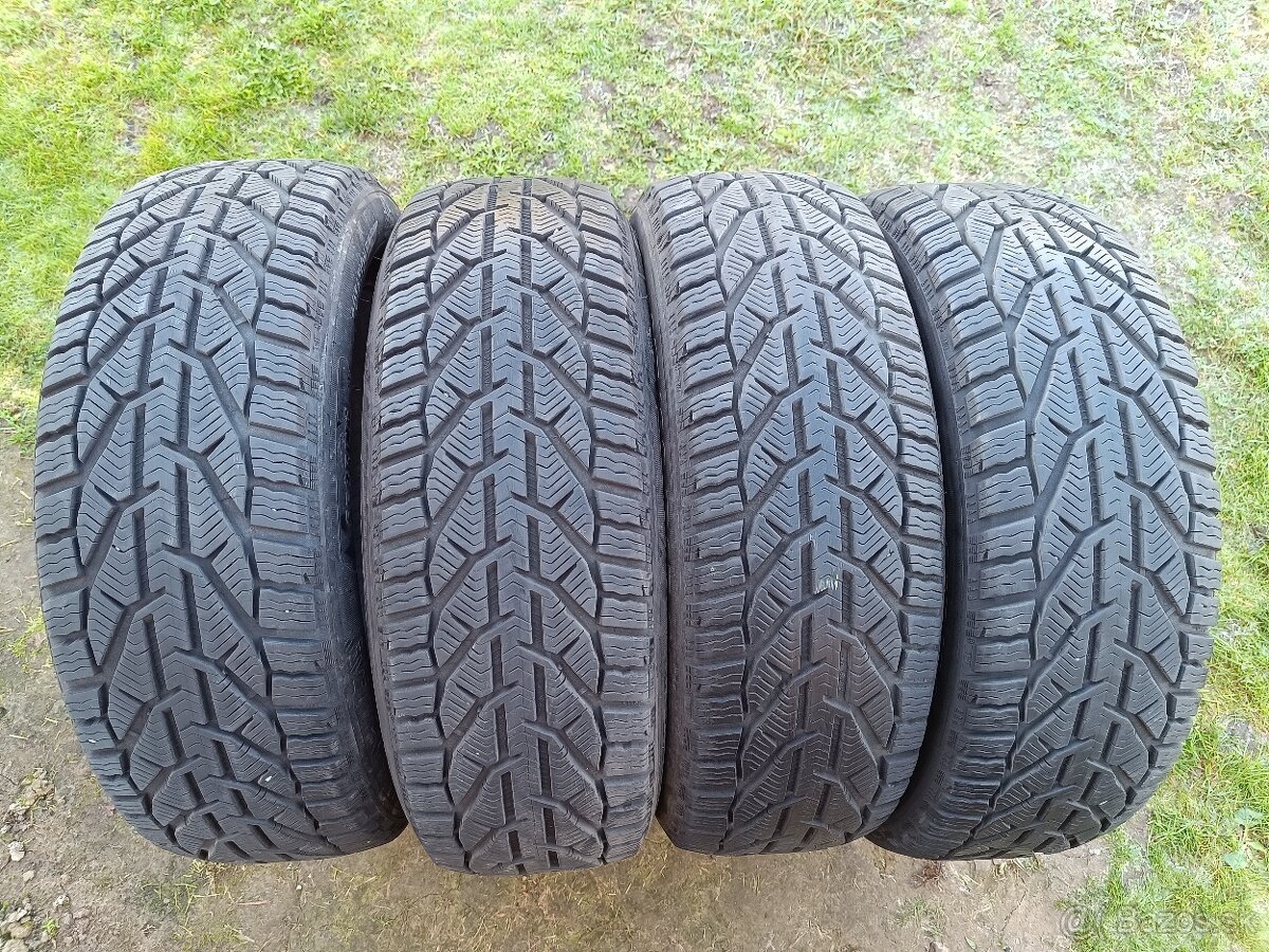 Zimné gumy 215/60R17 Sebring 4kusy