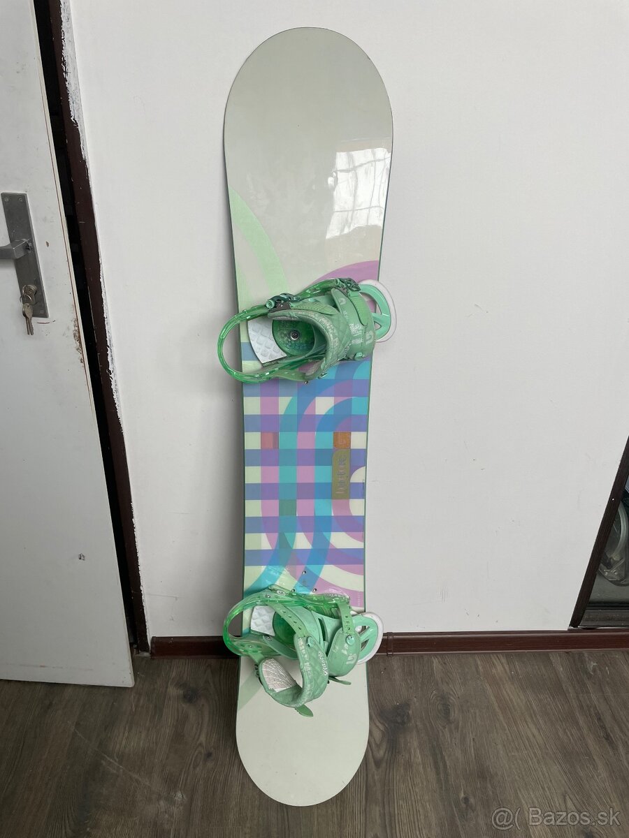 Predám snowboard BURTON 144cm