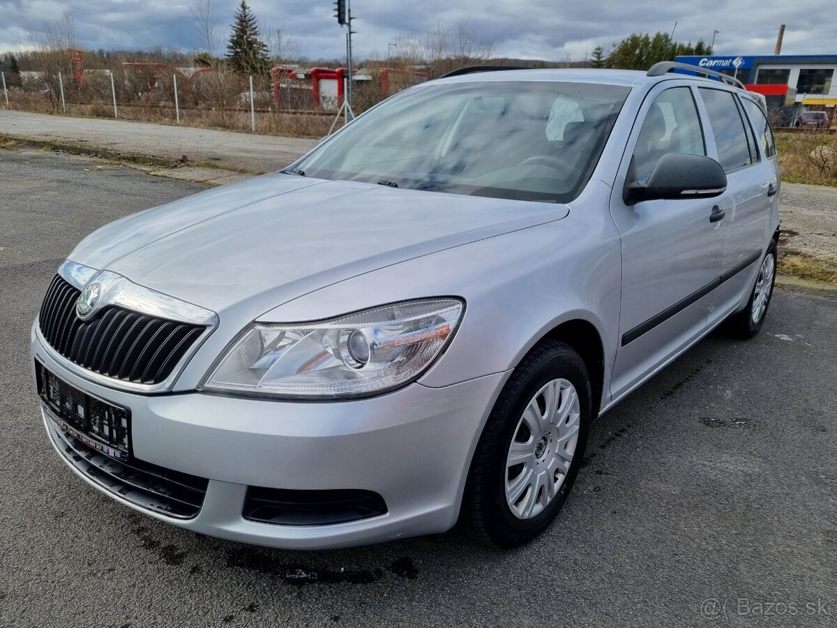 ROZPREDAM SKODA OCTAVIA 2 facelift na diely EU VERZIA