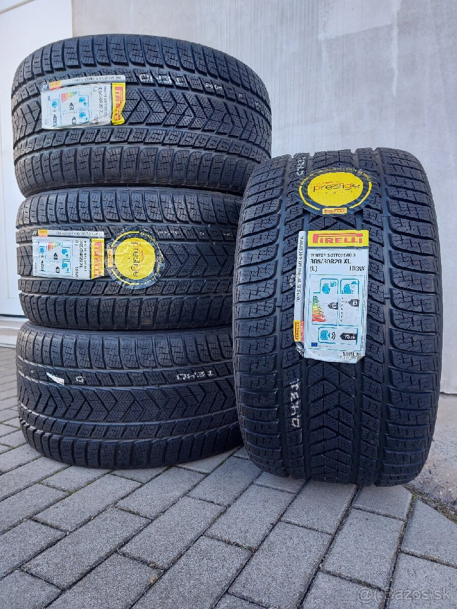305/30R20 Zimné pneu Pirelli Sottozero