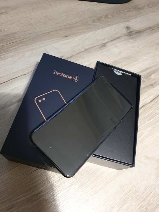 Asus Zenfone 4 a Xiaomi mi8...