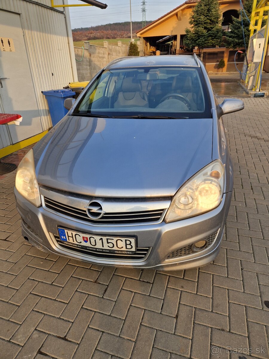 Opel Astra Caravan 1.7 CDTi Cosmo 100k