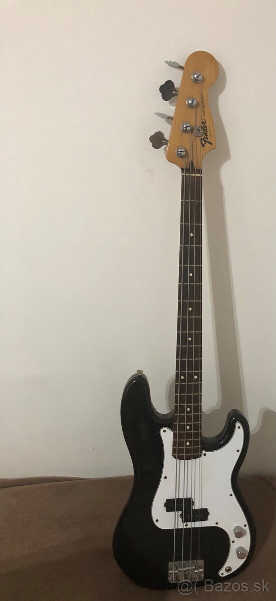 Basgitara Fender Precision made in Mexico