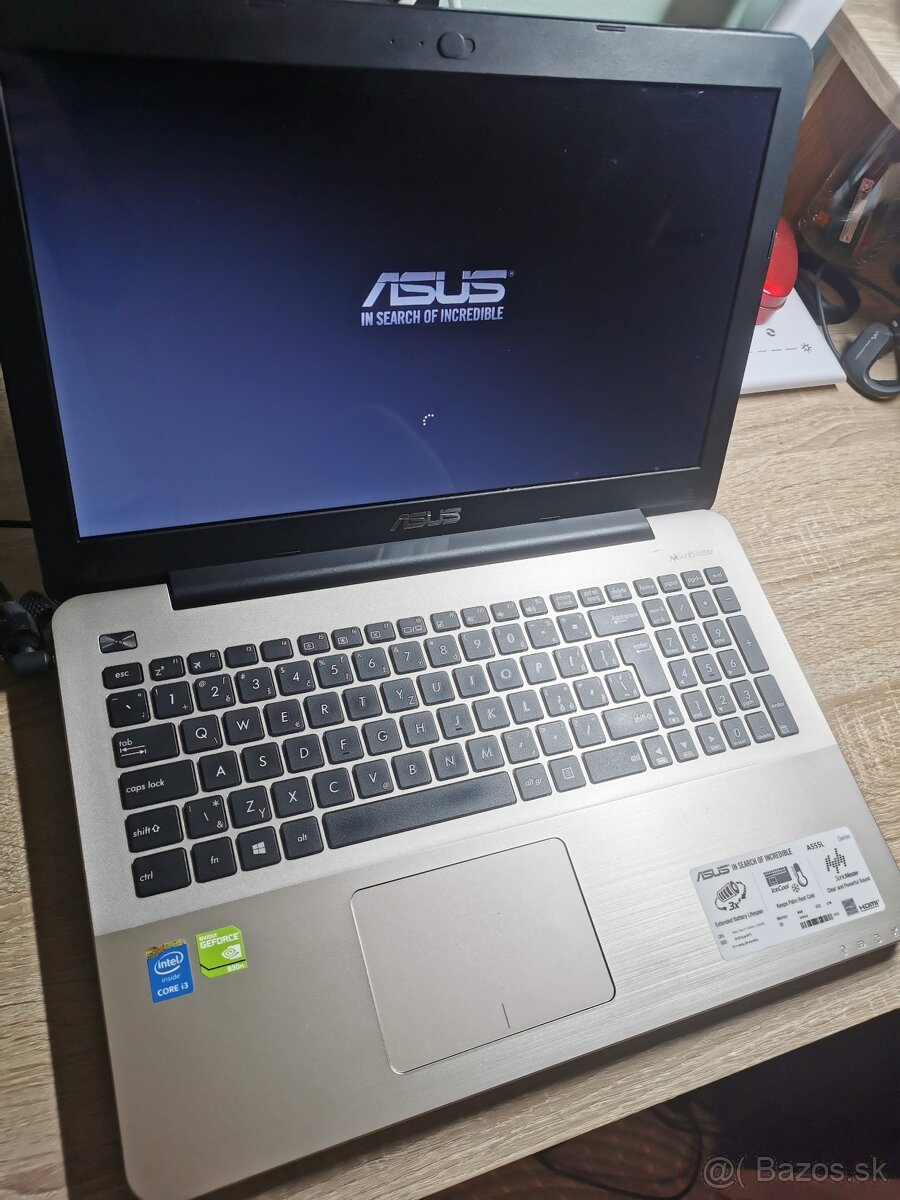 Predám notebook Asus