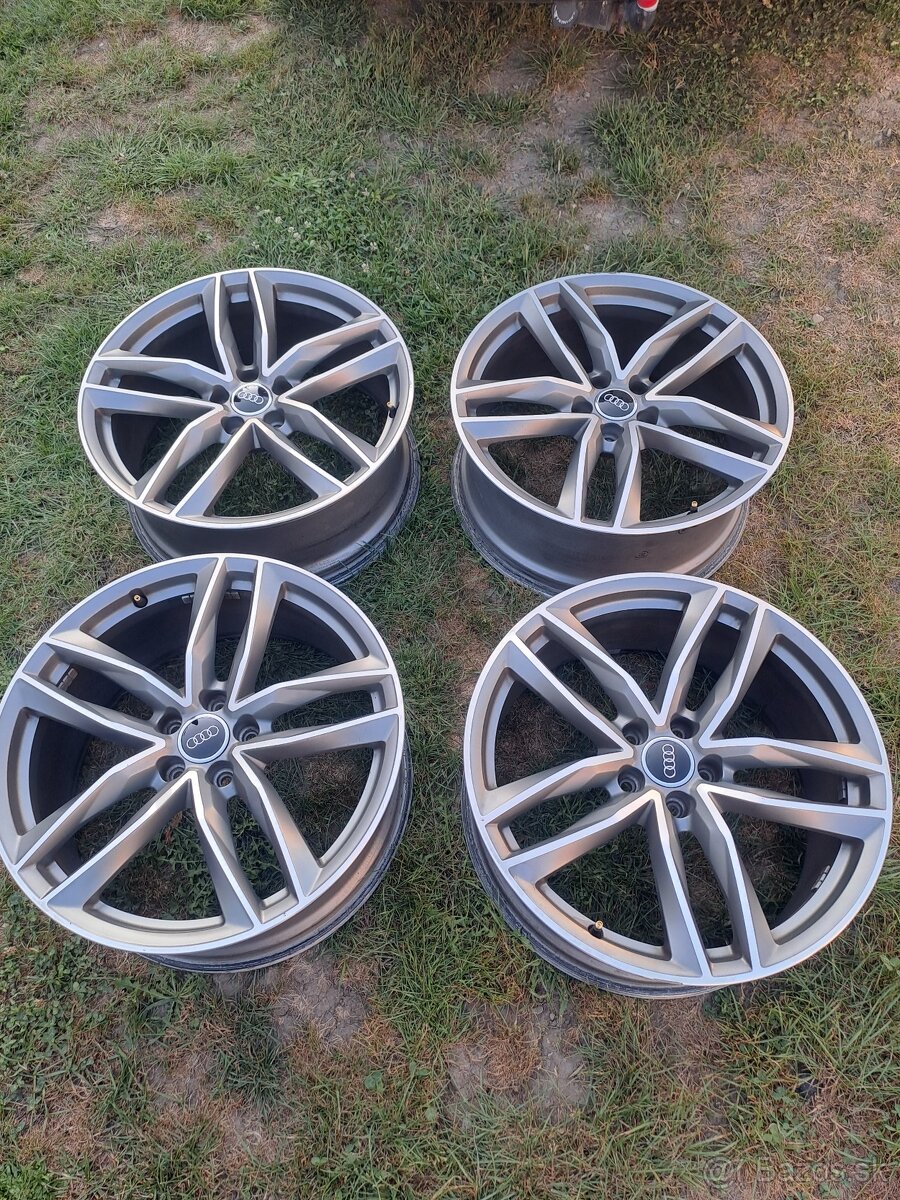 5x112 R20 Audi Competition 4G9601025M