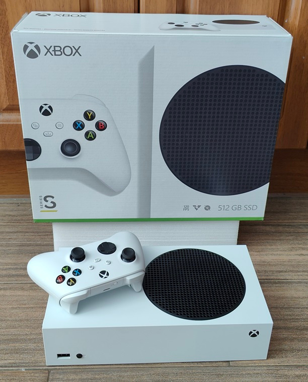 Xbox Series S - ZÁRUKA do 12/2025