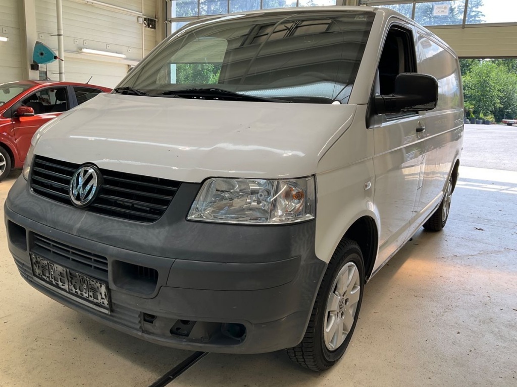 Volkswagen Transporter T5 1.9 TDI, trojmiestny