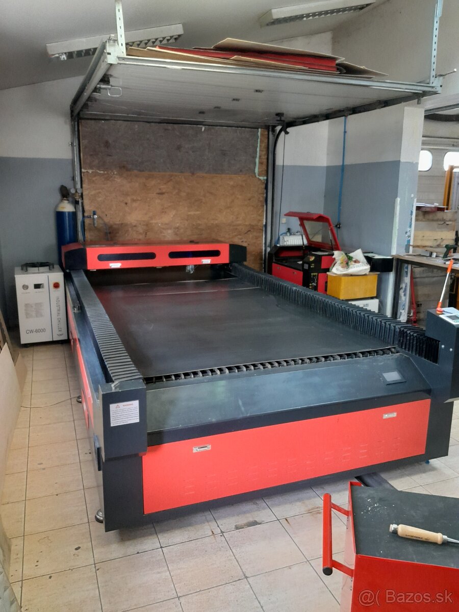 Co2 laser 1500x3000mm - 300w