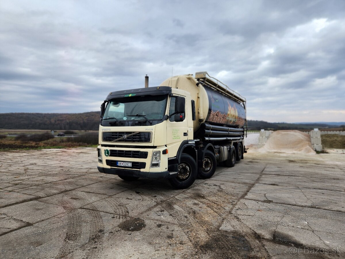 Cisterna Volvo FM12 420R 8x2