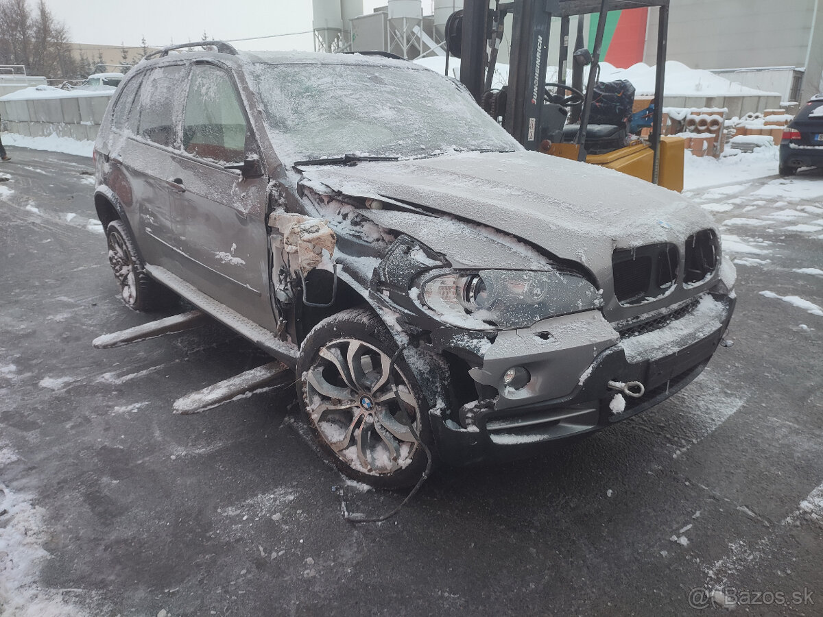 Bmw x5 e70 3.0d 173kw veškeré náhradní díly z vozu