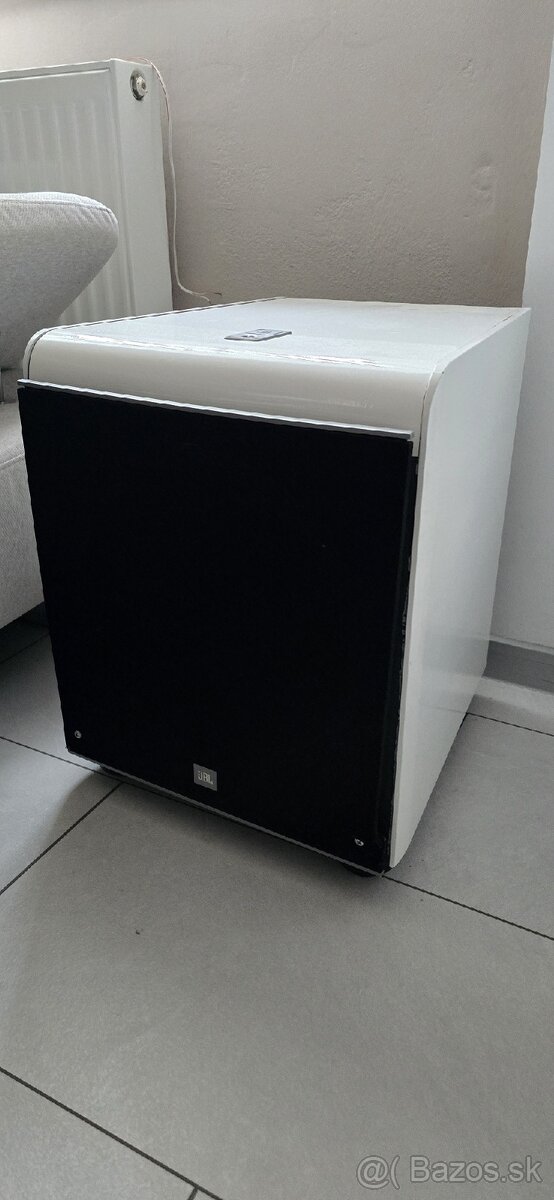 Predám subwoofer jbl JBL ES250PW