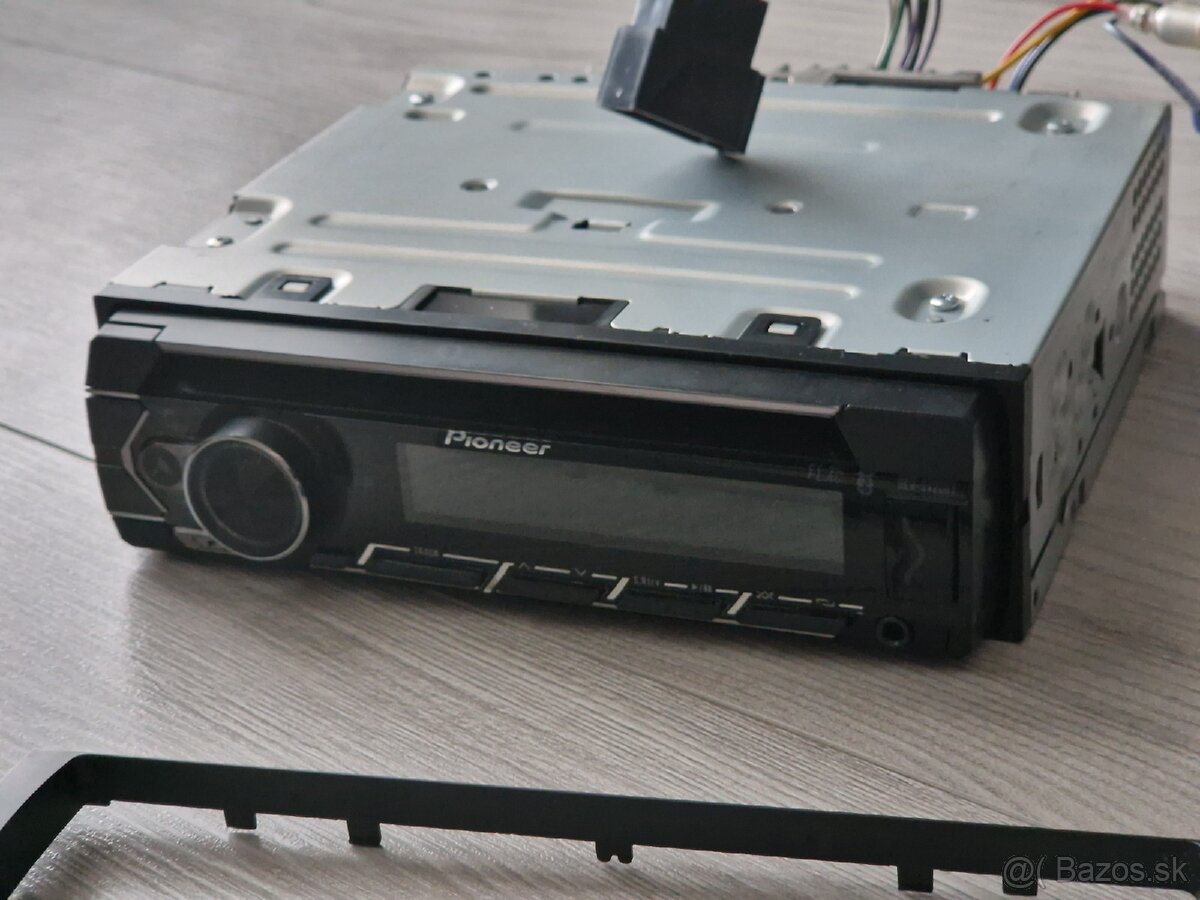 Pioneer DEH-S420BT